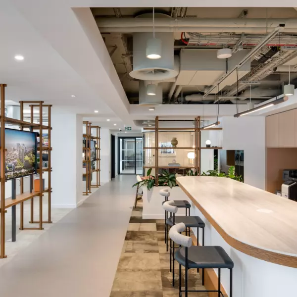 Teapoint and bar at Cain International