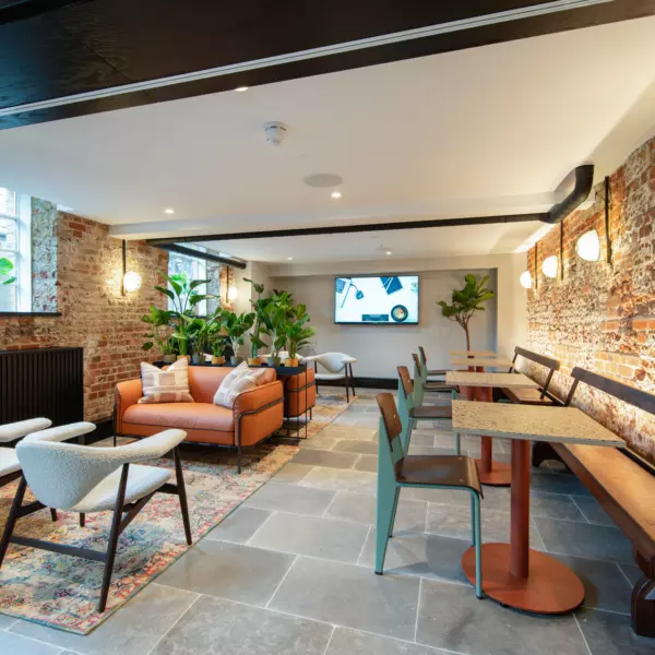 GPE Woolyard touchdown seating area