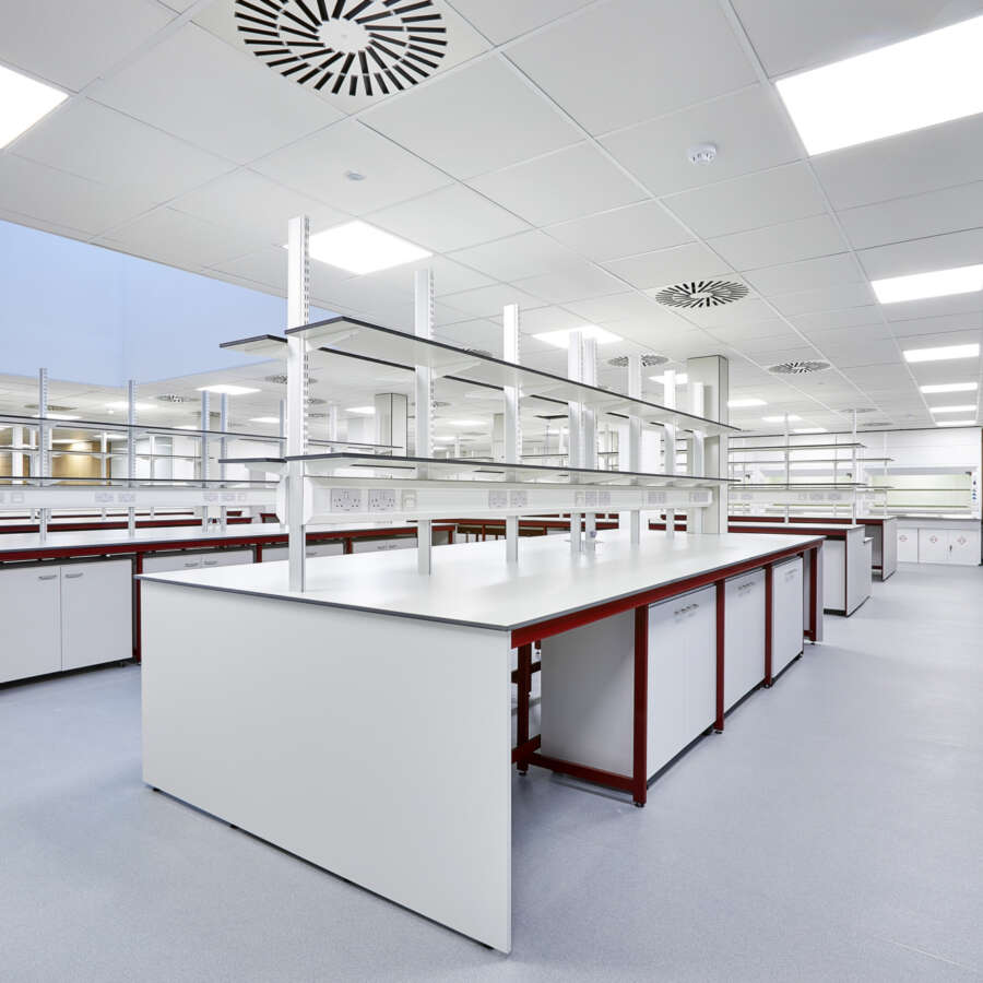 Large lab facility for GW Pharma