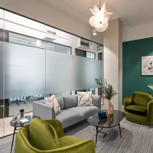 Soft furnishings in meeting rooms at Kajima