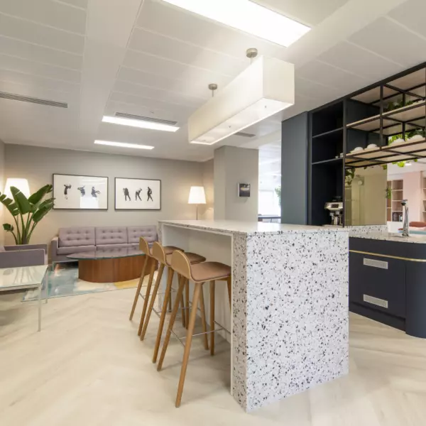 MML Capitals teapoint