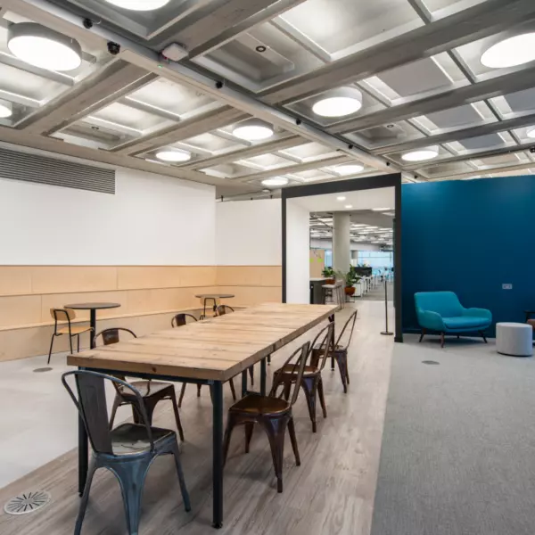 Tiered seating and informal meeting space