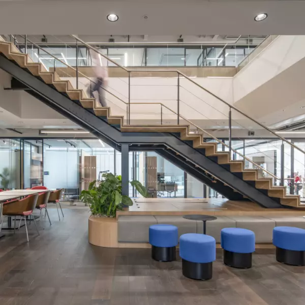 Seamless office design