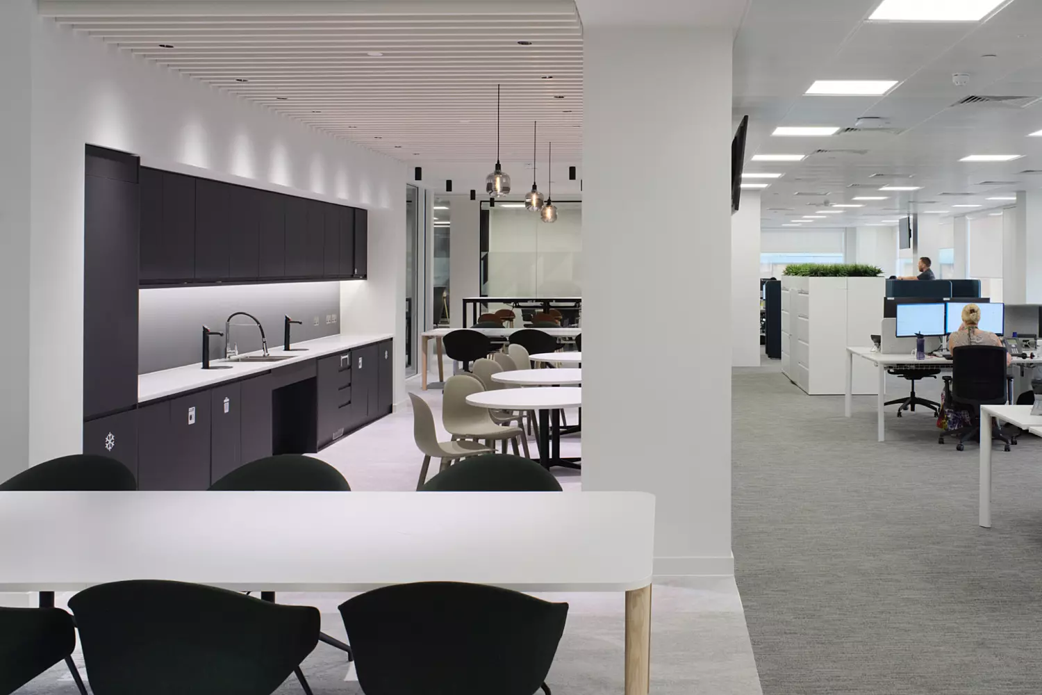 Traditional space combines with a modern teapoint