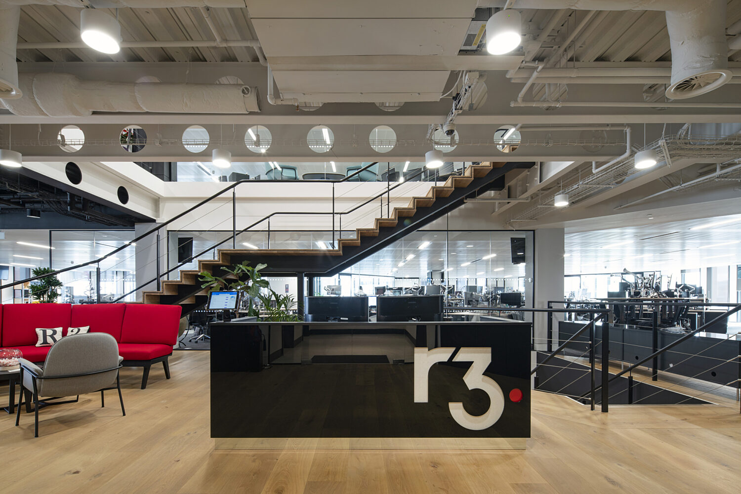 R3 reception space