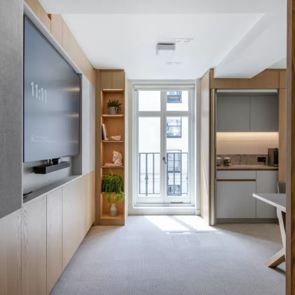 Teck Natural light floods boardroom