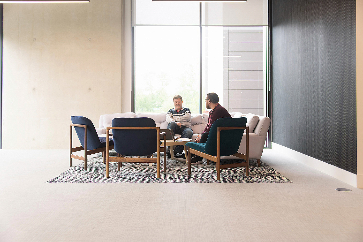 Seamless collaboration zone