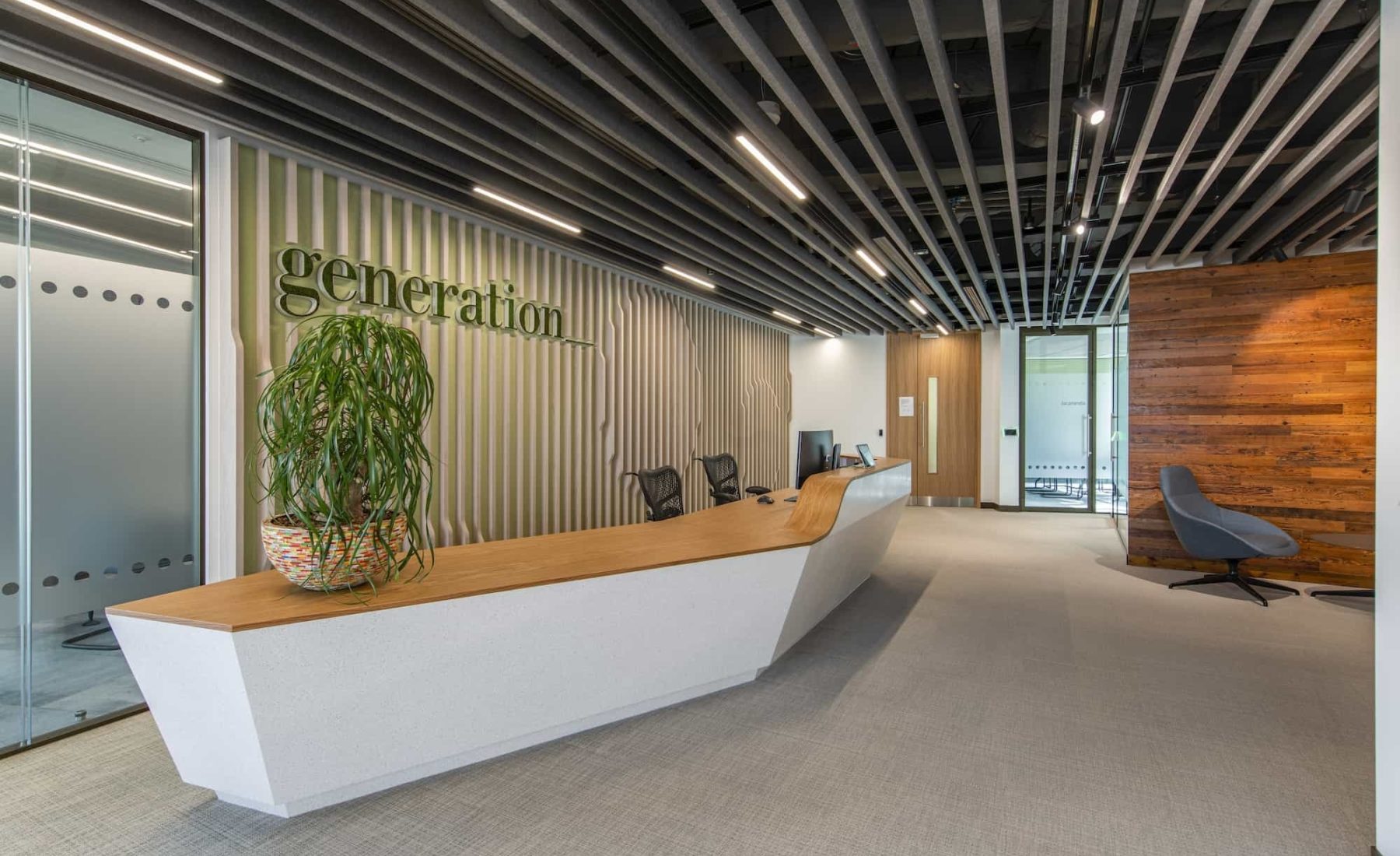 Generation-main-reception in sustainable office design