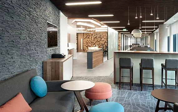 The reverse commute: destination workplaces