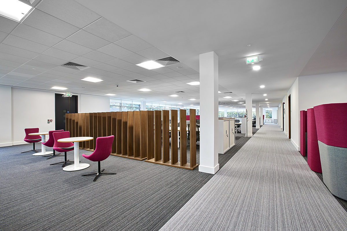 Office fit out with flexible agile workspaces