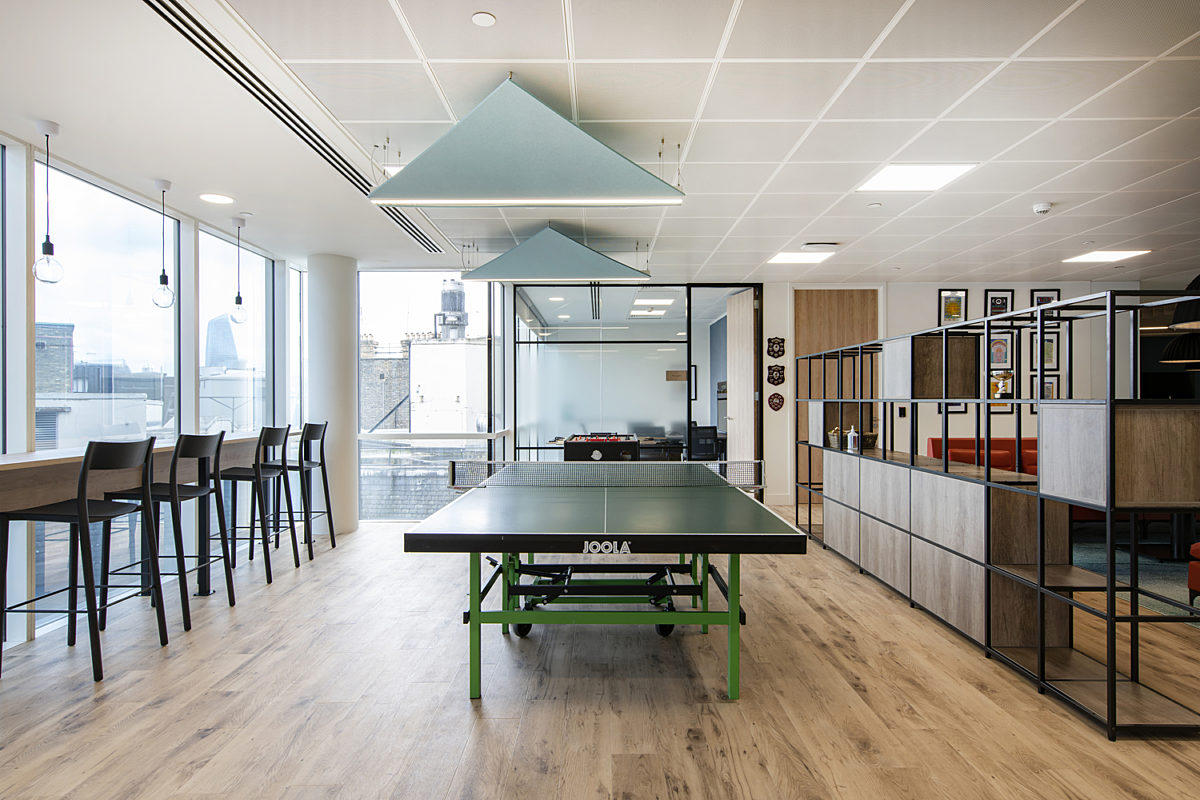Recreational space for table tennis with natural light
