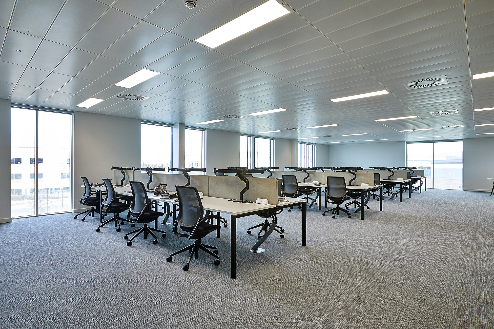 EIG flexible workspace fit out