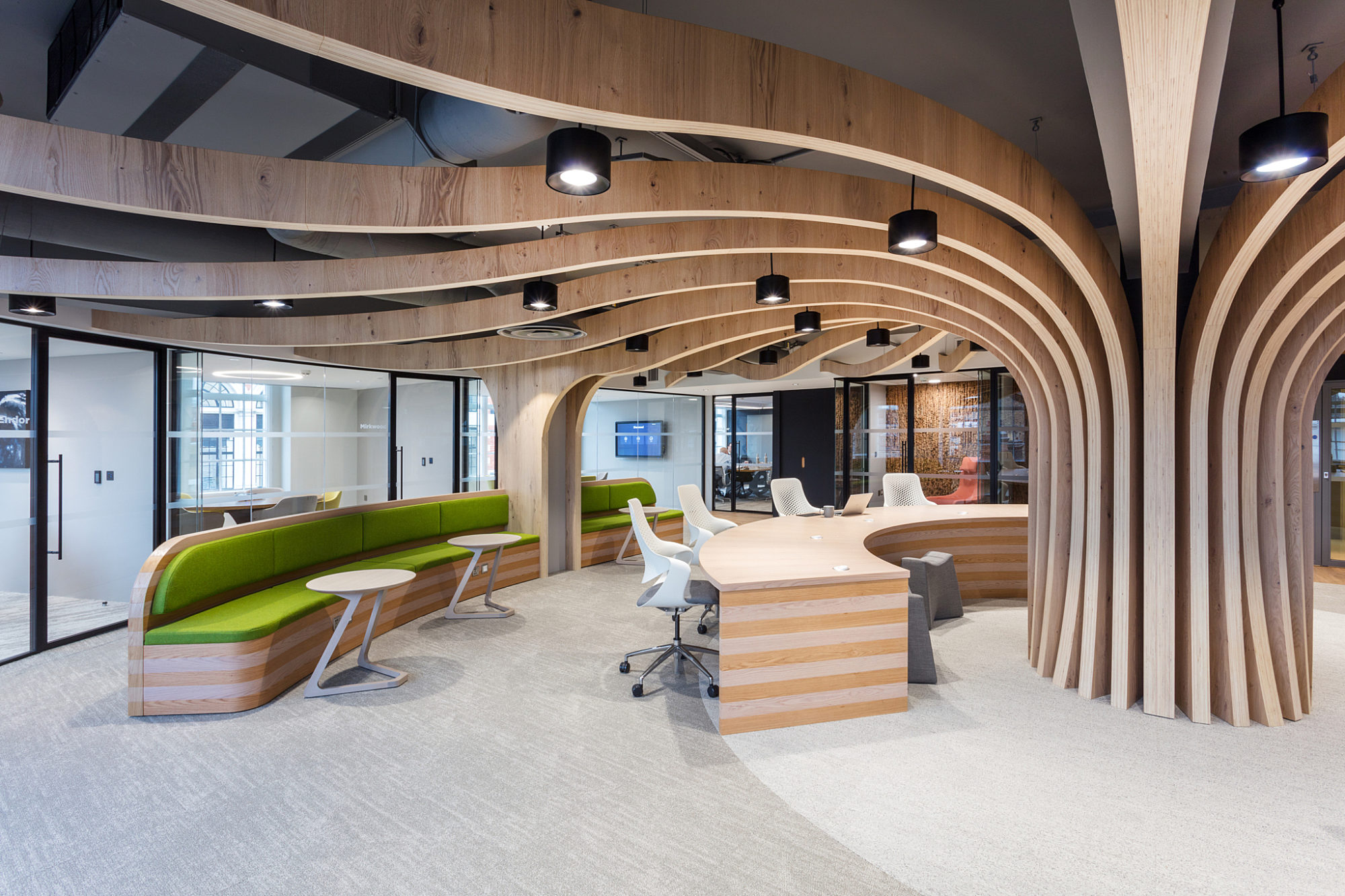 Morgan Sindall wooden feature in office design
