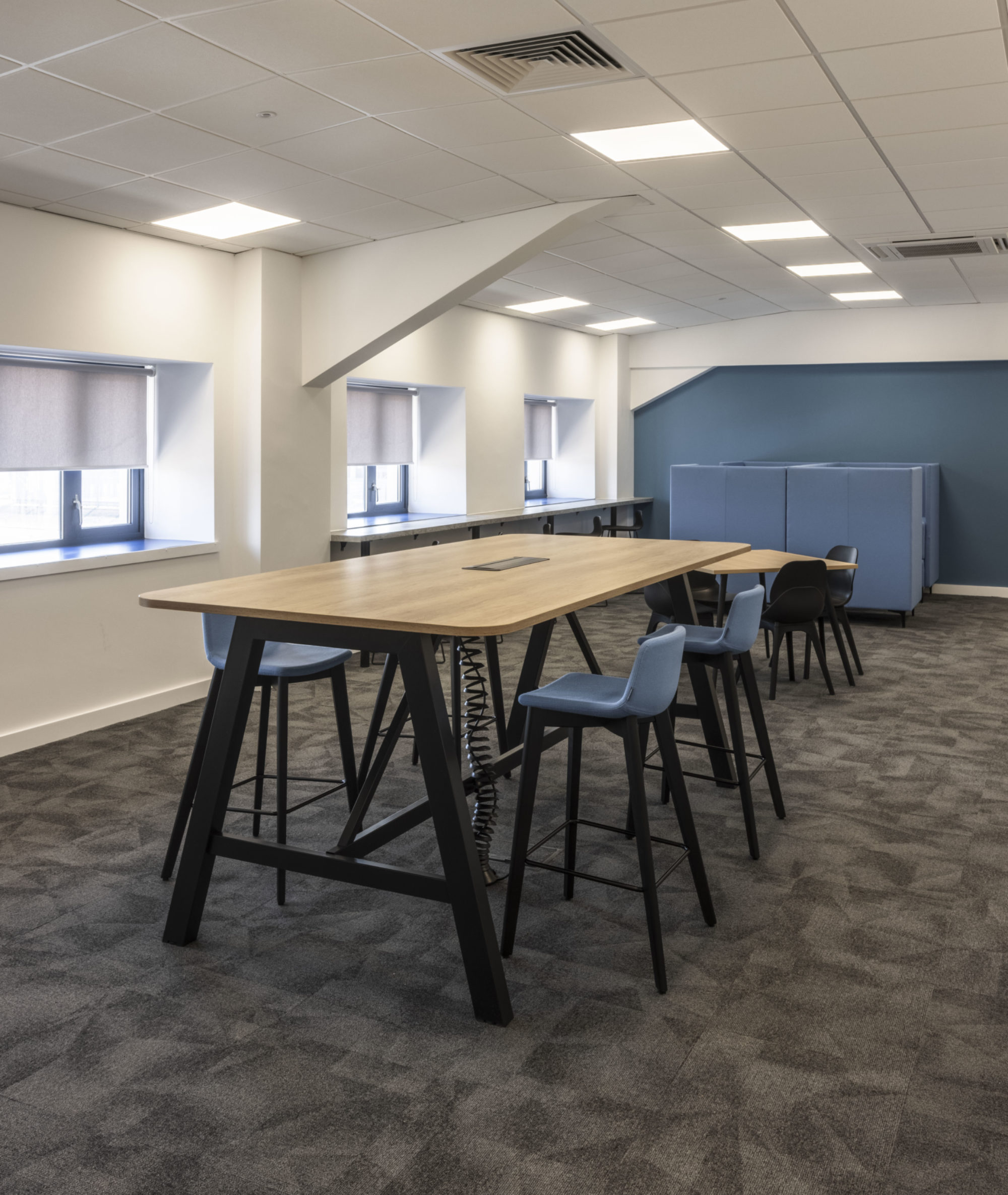 Sit stand desks in Drax office fit out