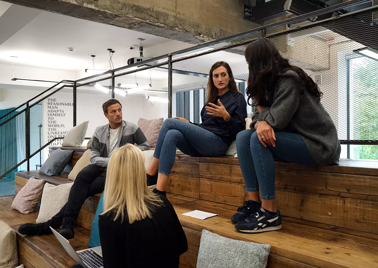 Flexible office space with feature seating