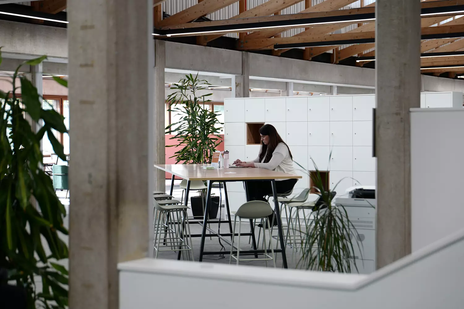 Lockers and seating variety at CC Group