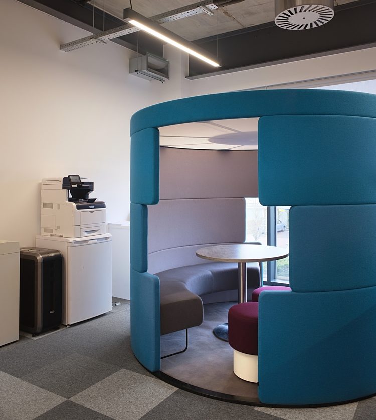 Perspectum fit out with meeting pods