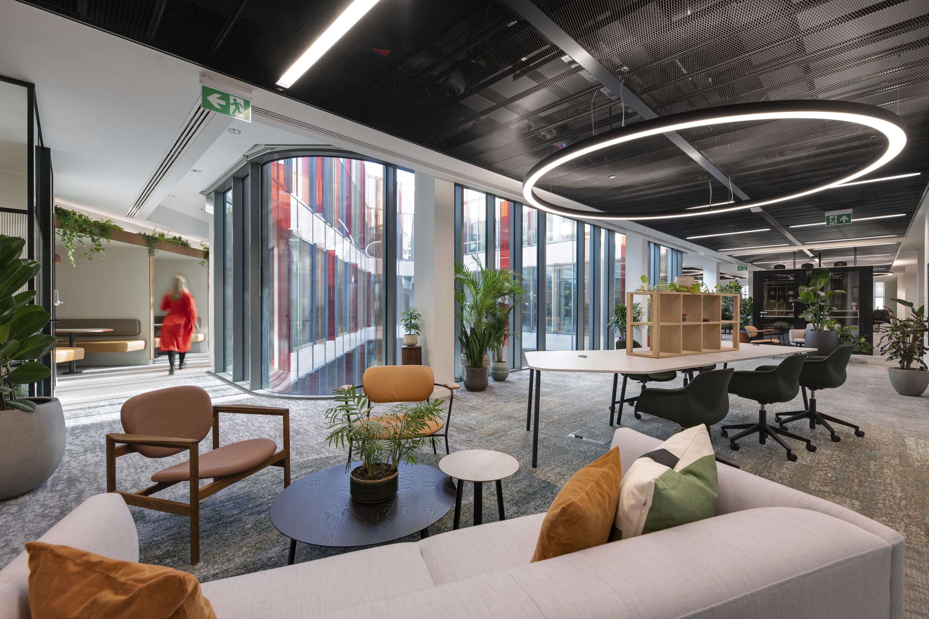 Kaos biophilic office in central London