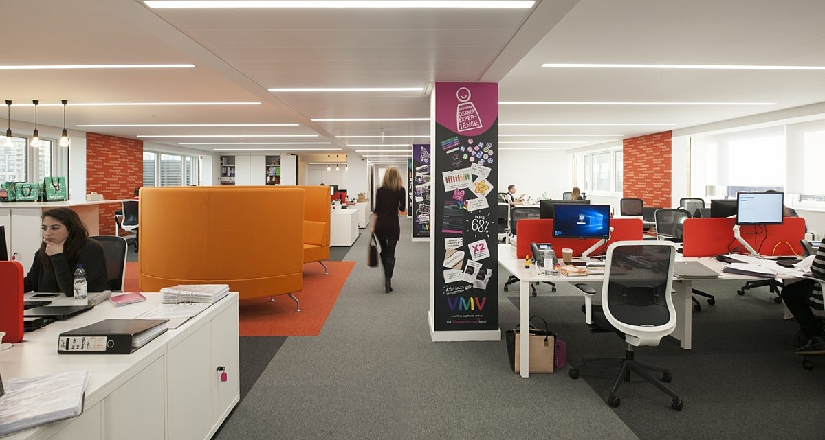 Superdrug open plan workspace design and fit out